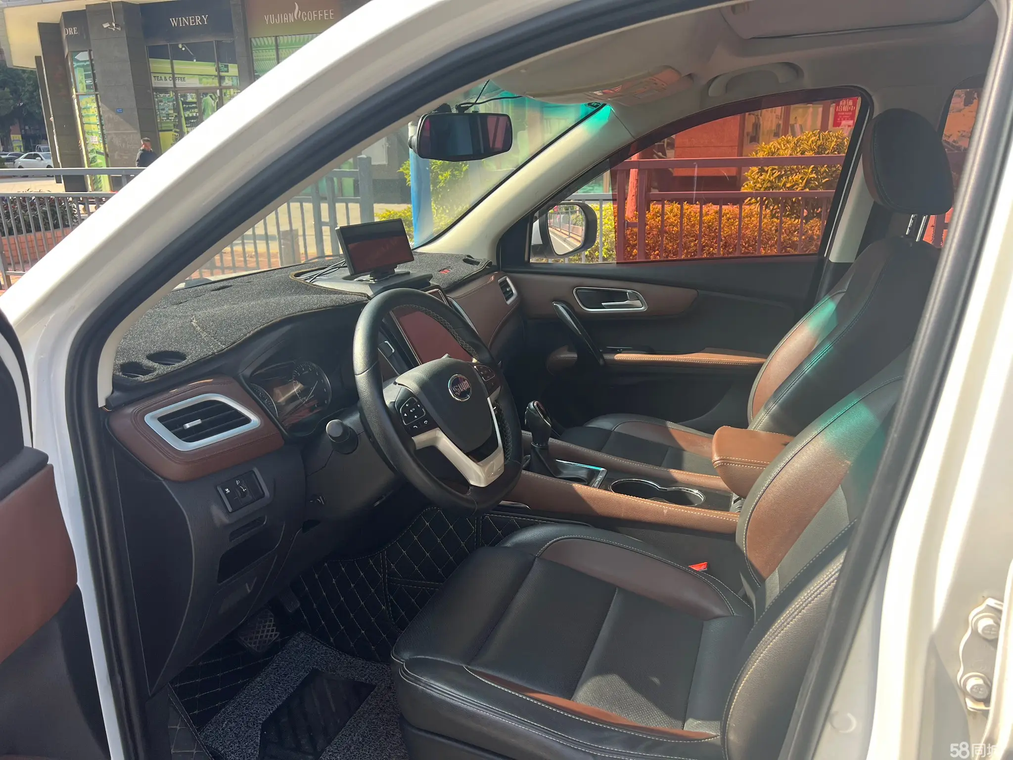 SWM斯威汽车 SWM斯威X7 2018 汽车图片 #6