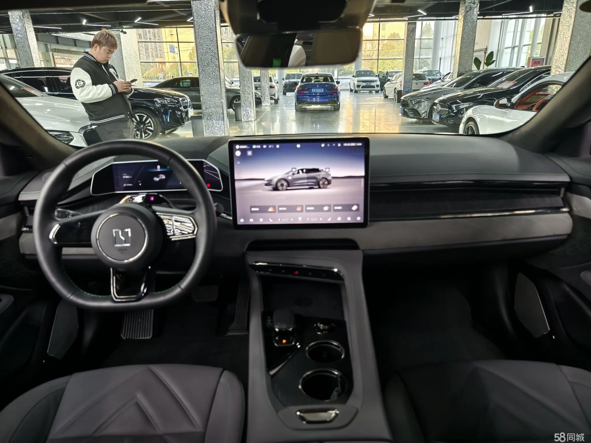 极氪 极氪001 2021 汽车图片 #6