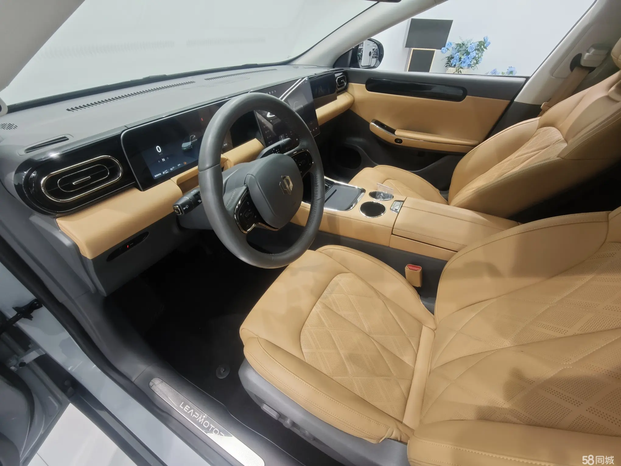 零跑汽车 零跑C01 2024 汽车图片 #6