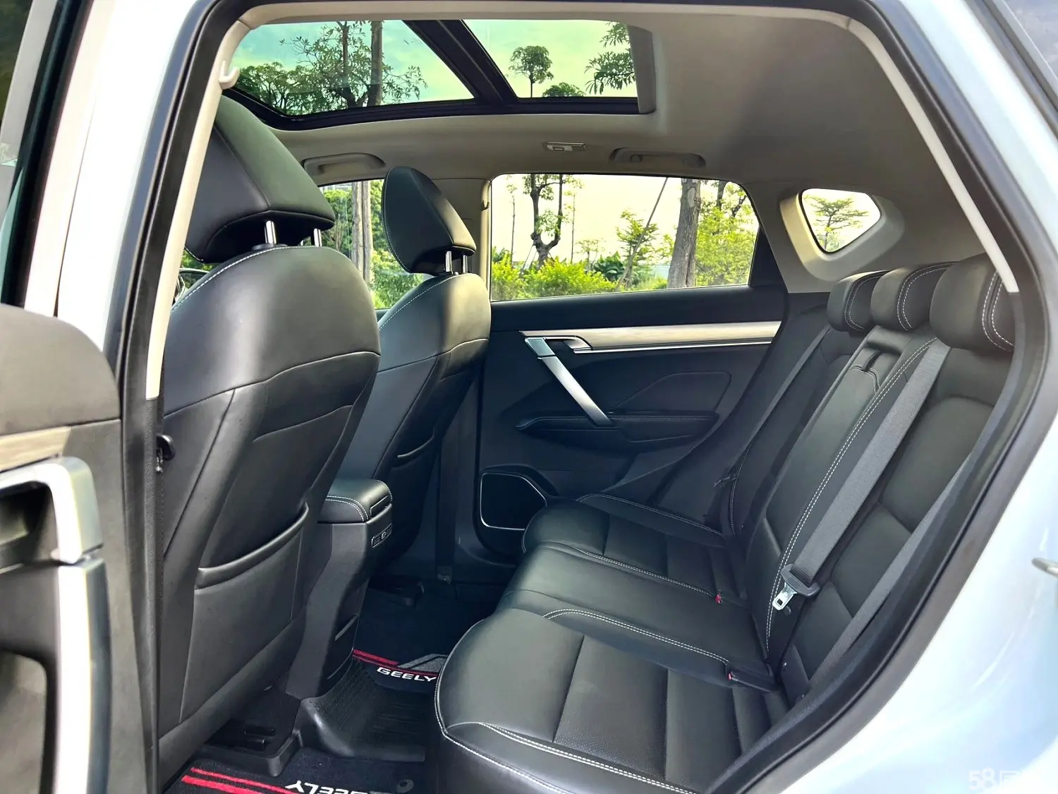GEELY Coolray 2019 #6 GEELY Coolray 2019 car image #6