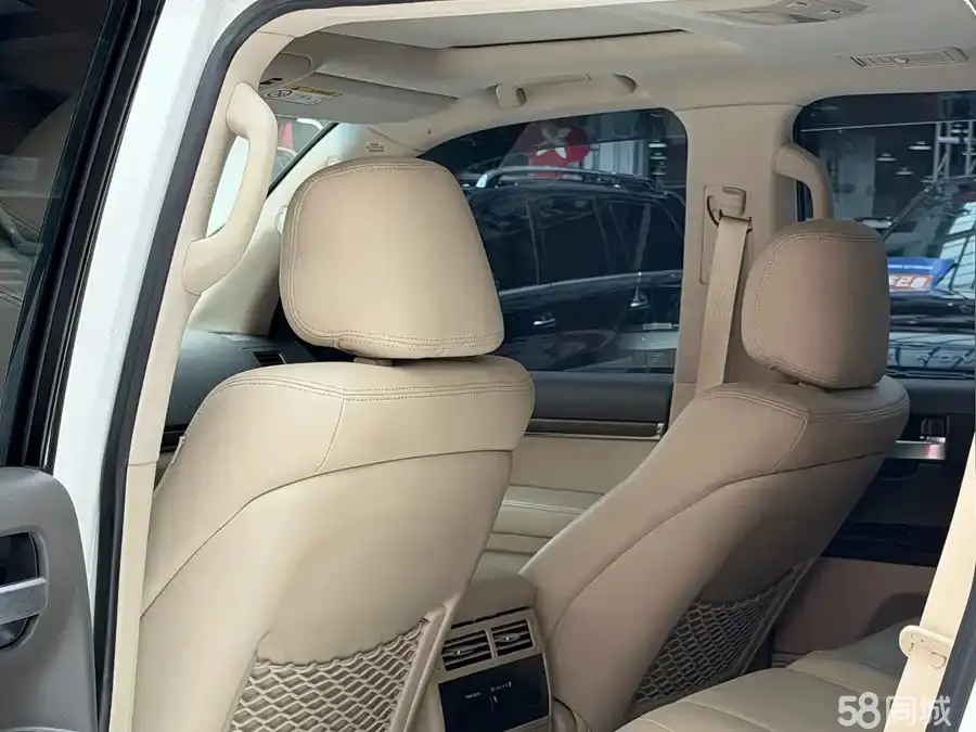 Toyota 2019 immagine di auto #6