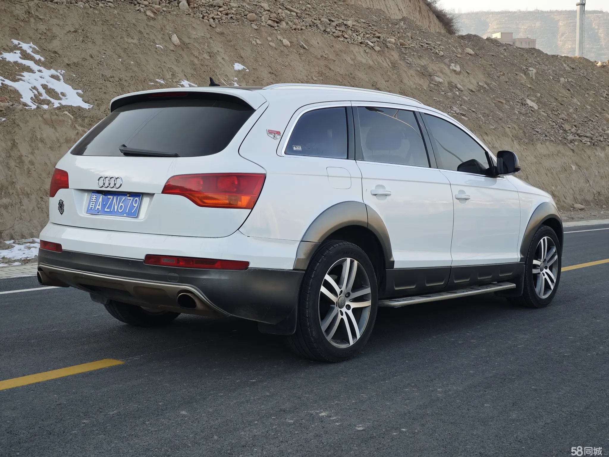 Audi Q7 2009 car image #6