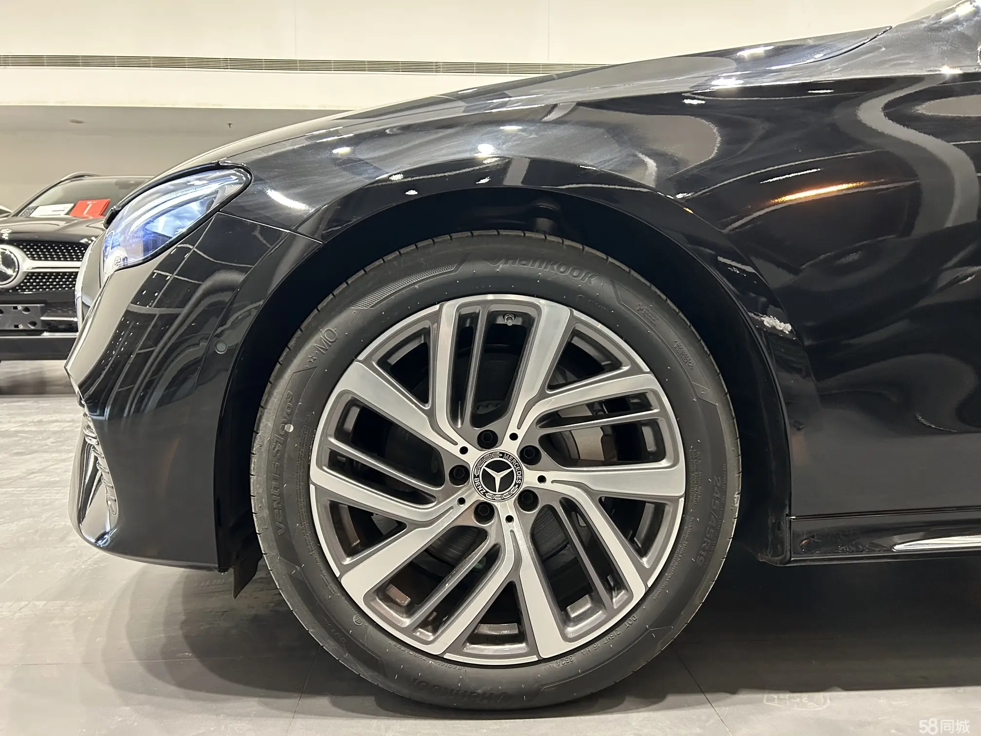 Mercedes-Benz E Class 2025 car image #6