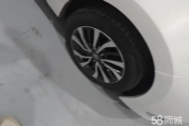 Toyota Corolla Hybird E+ 2020 immagine di auto #6