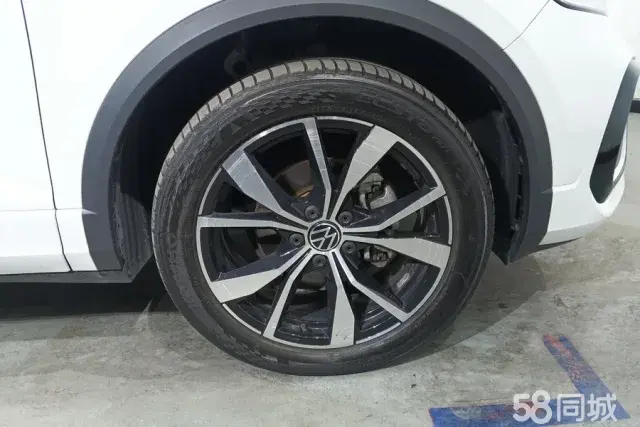 Volkswagen T-Roc 2023 #6 Volkswagen T-Roc 2023 car image #6