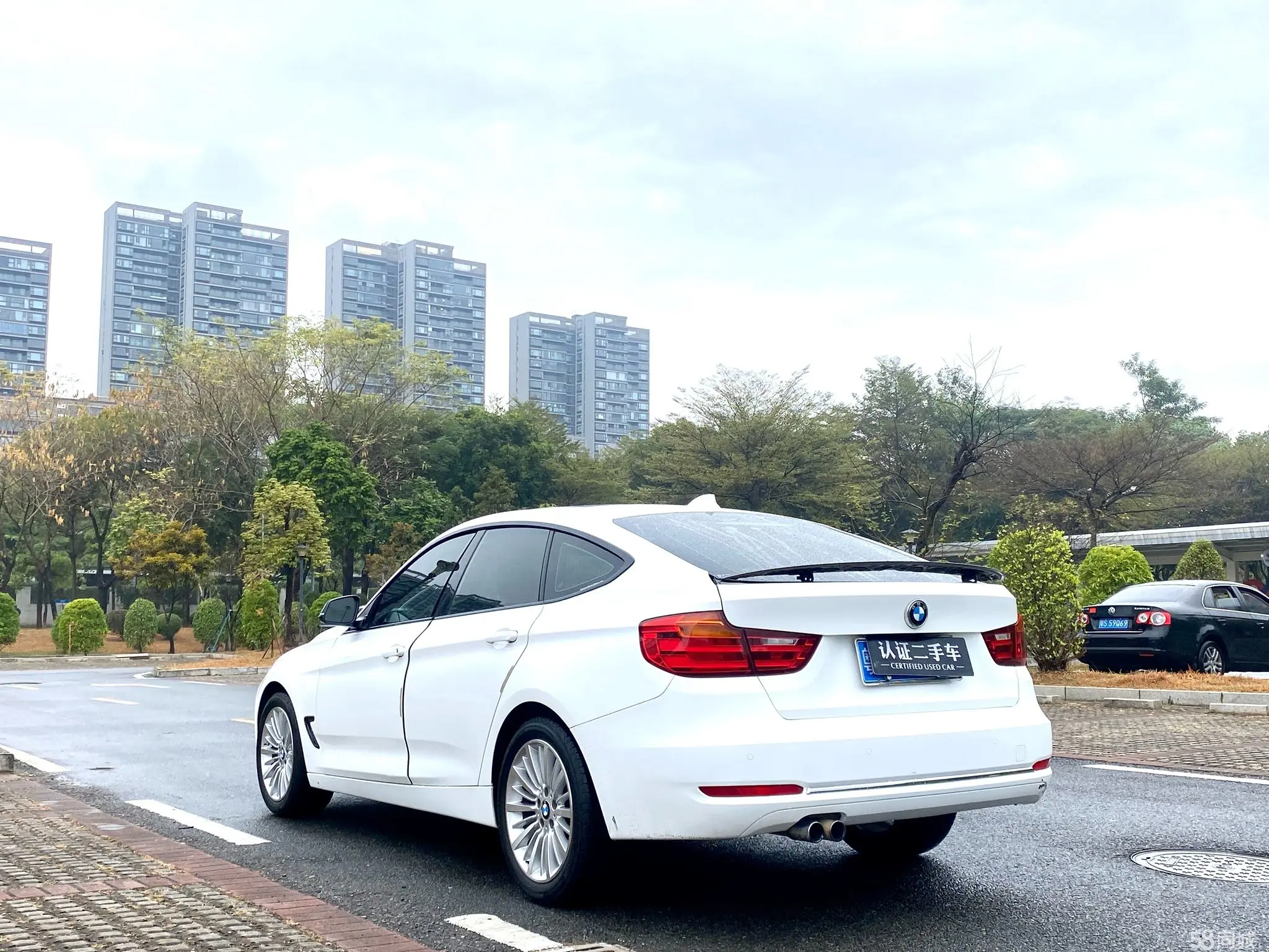 BMW 3 Series GT 2015 immagine di auto #6