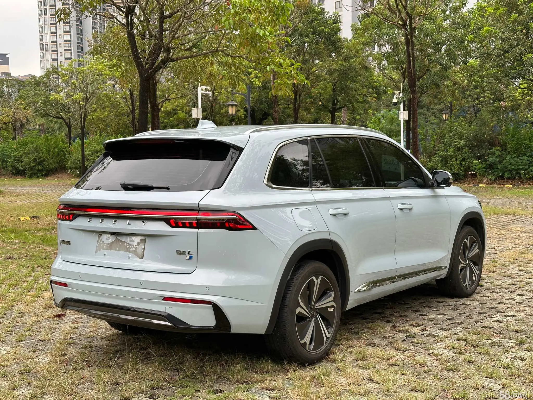 GEELY Monjaro 2022 immagine di auto #6