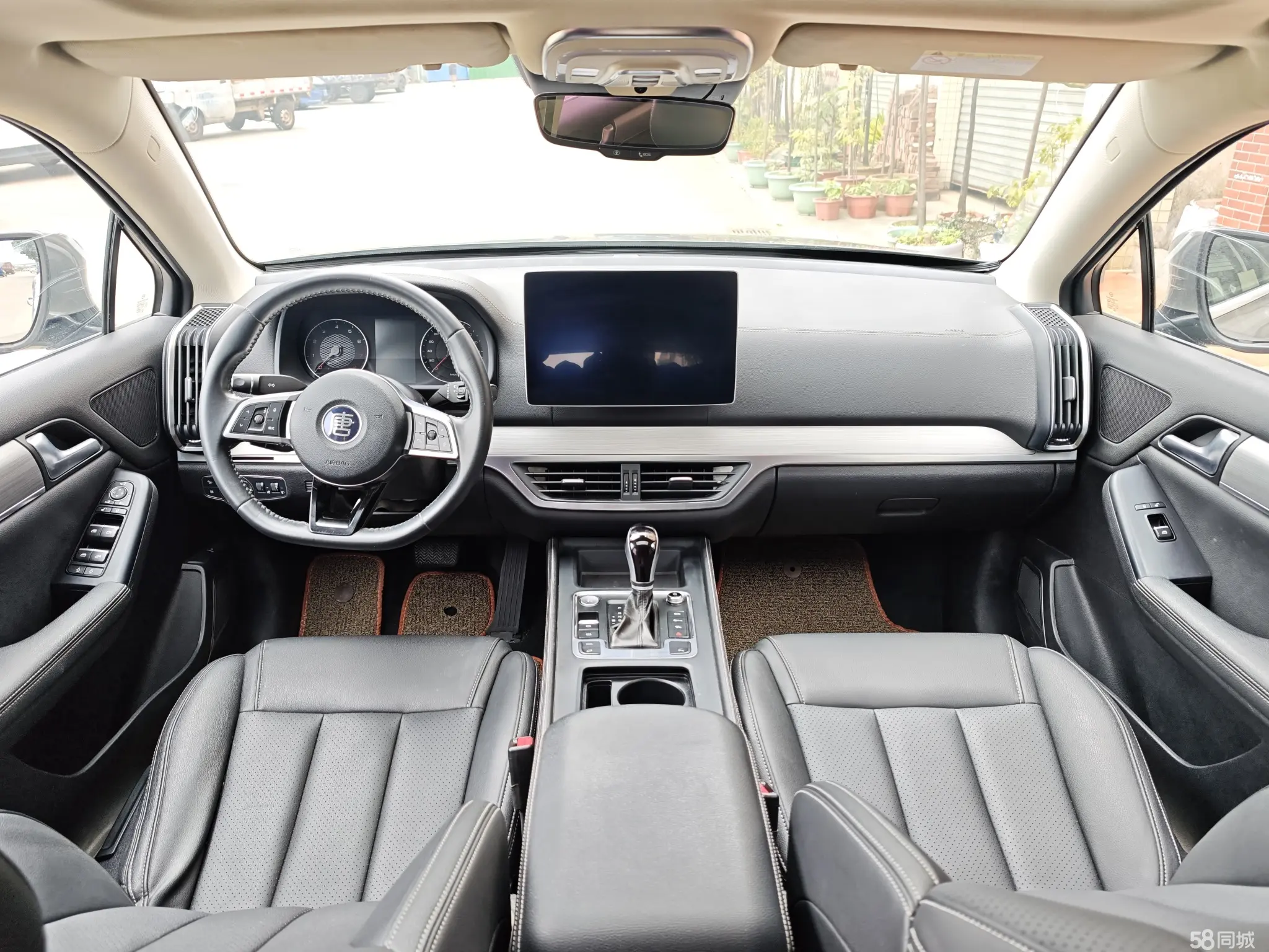 BYD Tang 2019 #6 BYD Tang 2019 car image #6