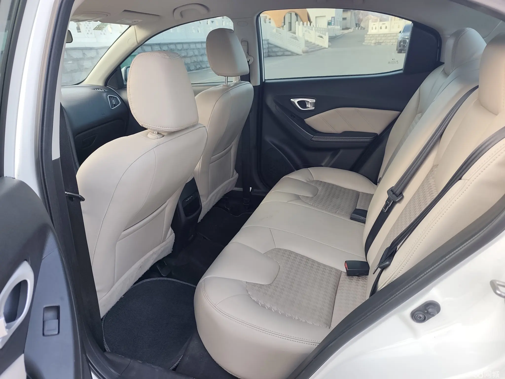 GAC Qizhi PHEV 2017 car image #6