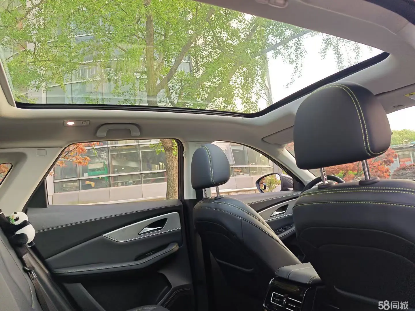 Forthing T5 EVO 2024 صورة سيارة #6