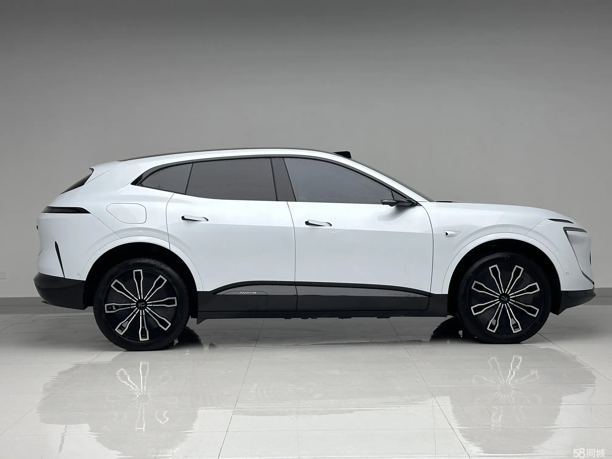 Avatr 07 2024 #6 Avatr 07 2024 صورة سيارة #6