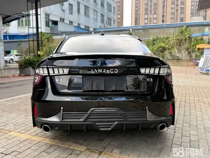 Lynk & Co 03 2019 #6 Lynk & Co 03 2019 car image #6