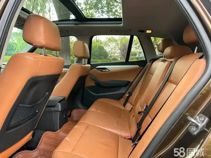 BMW X1 2012 car image #6