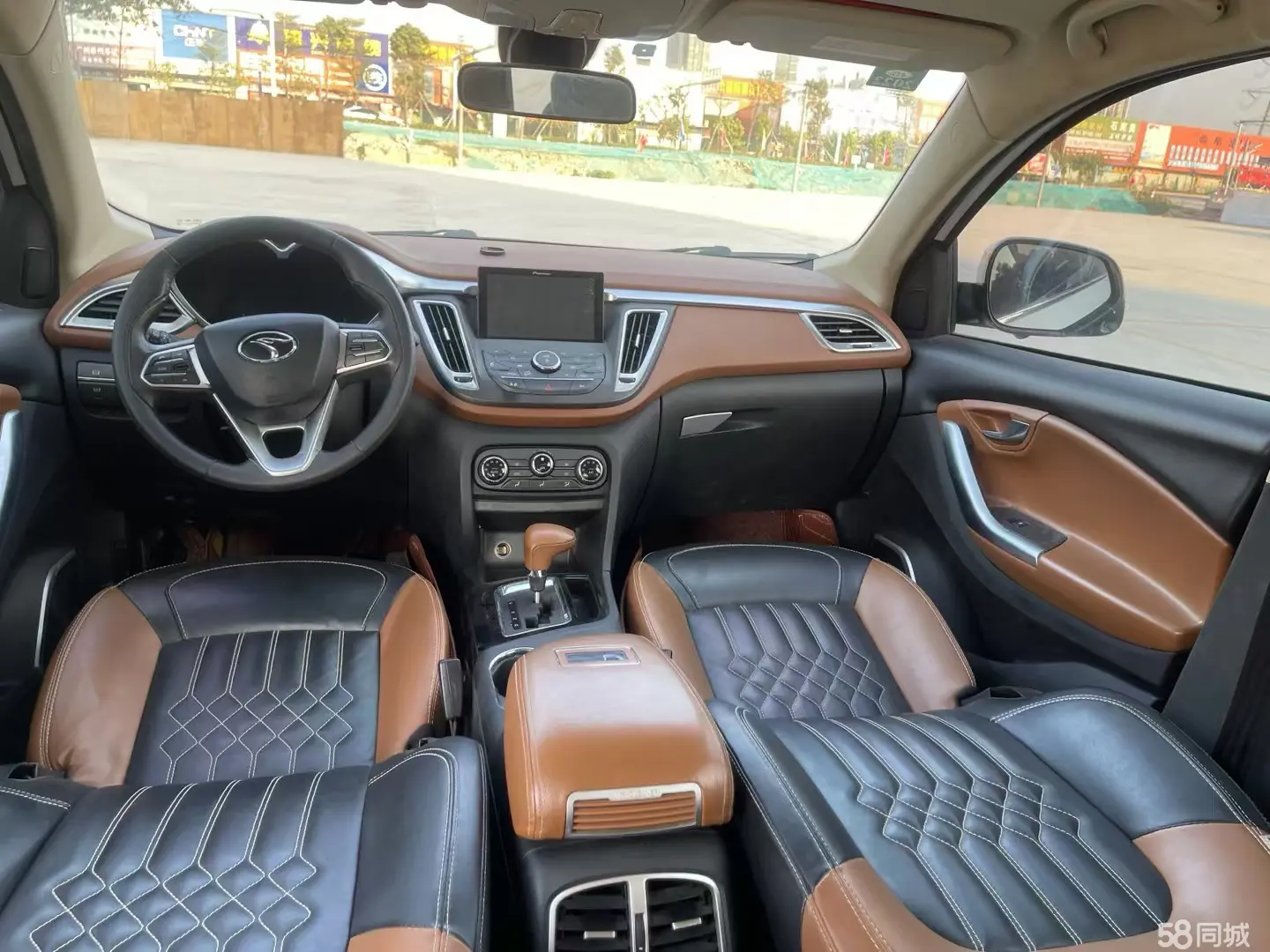 Soueast DX7 2017 car image #6