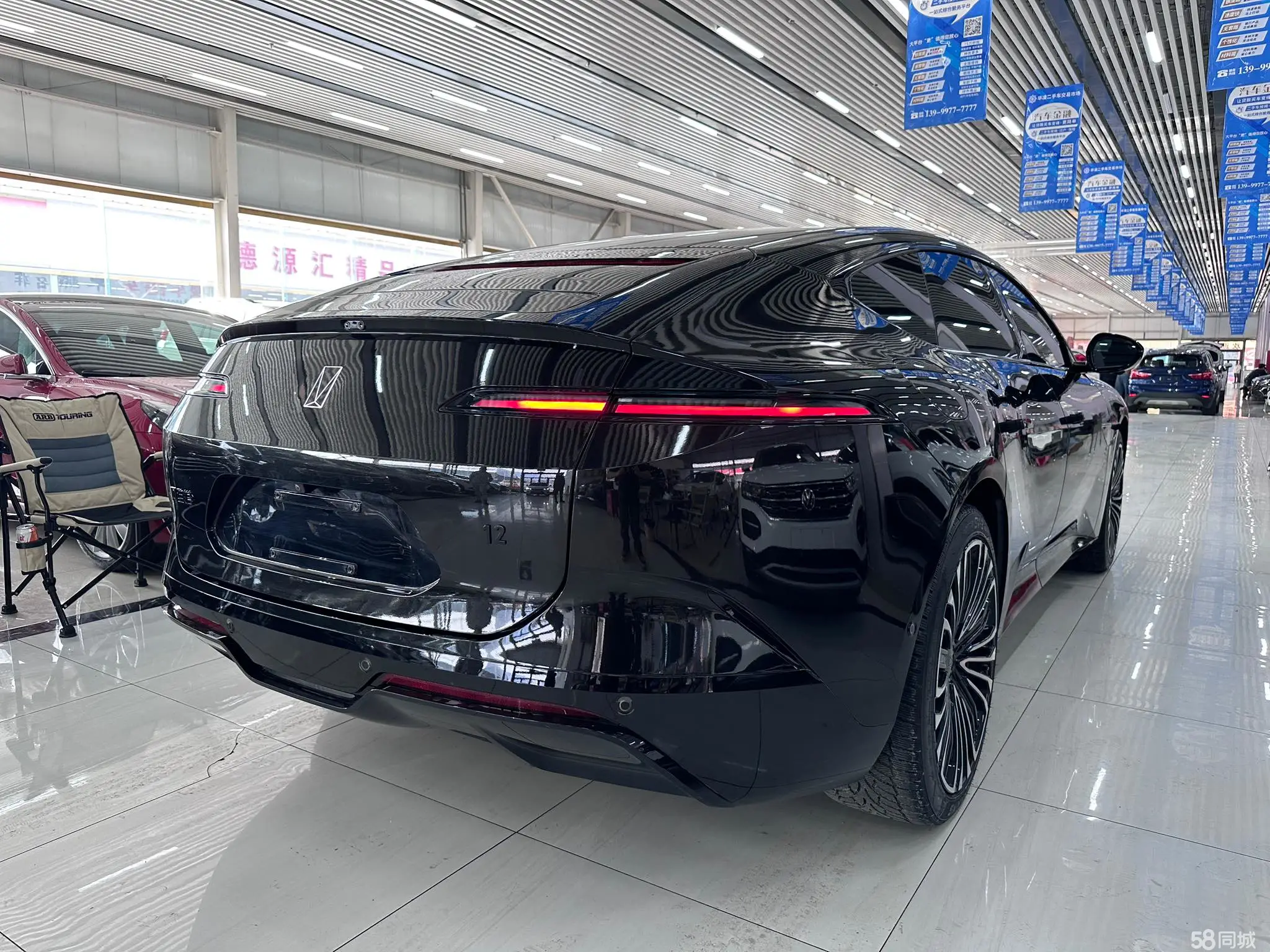 Avatr 12 2025 immagine di auto #6