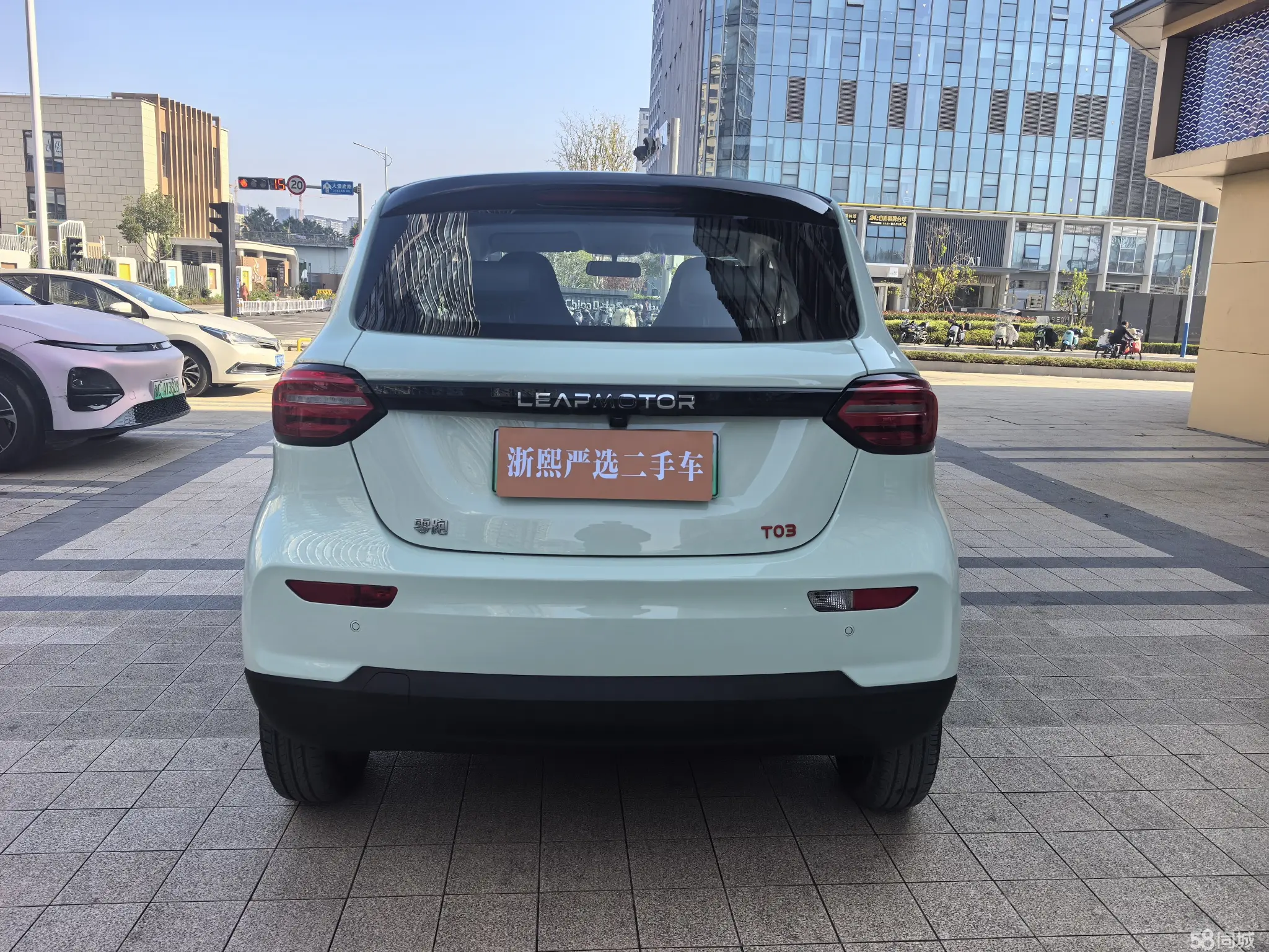 零跑汽车 零跑T03 2024 汽车图片 #6