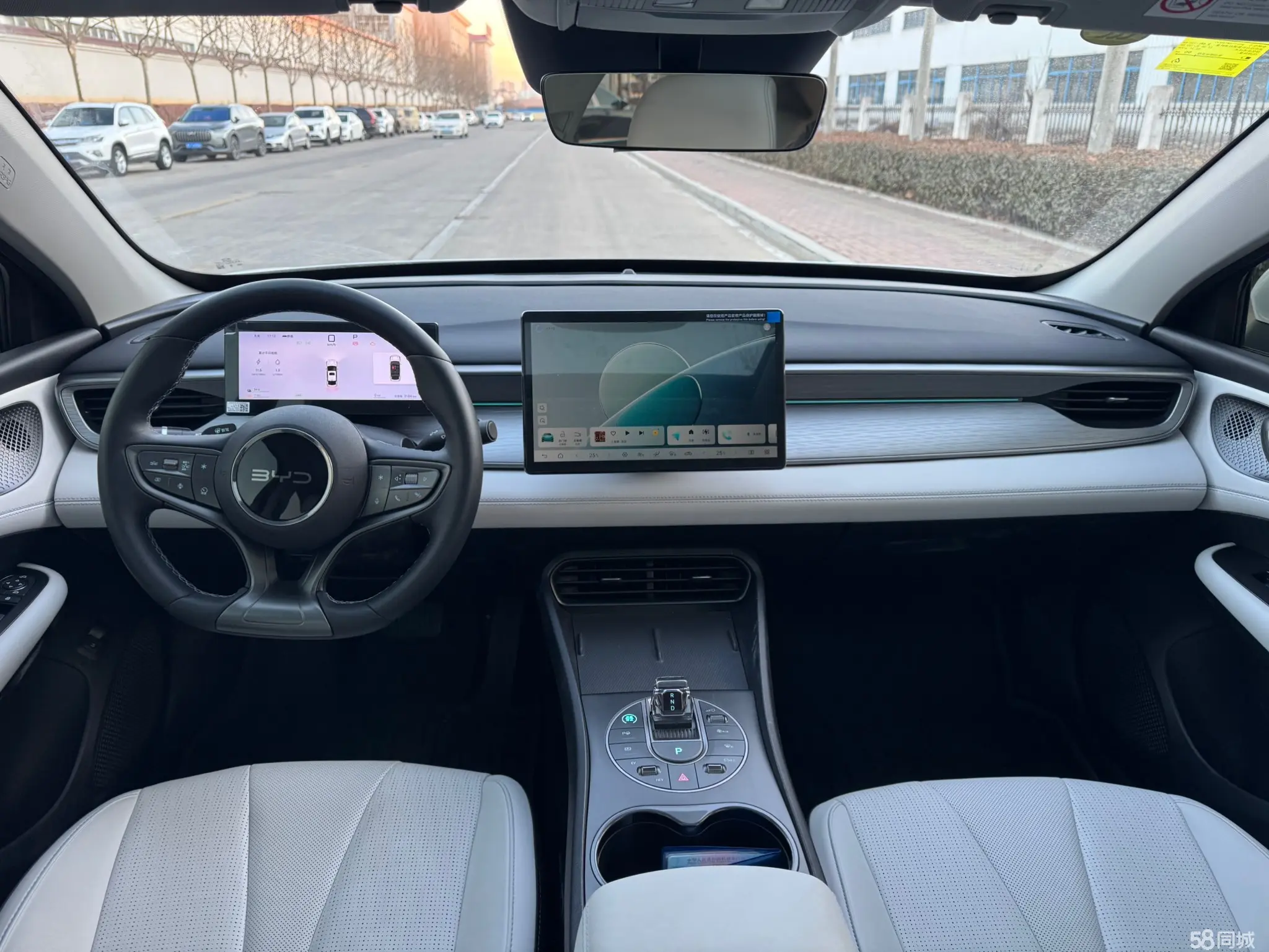 BYD Seal 05 DM-i 2025 car image #6