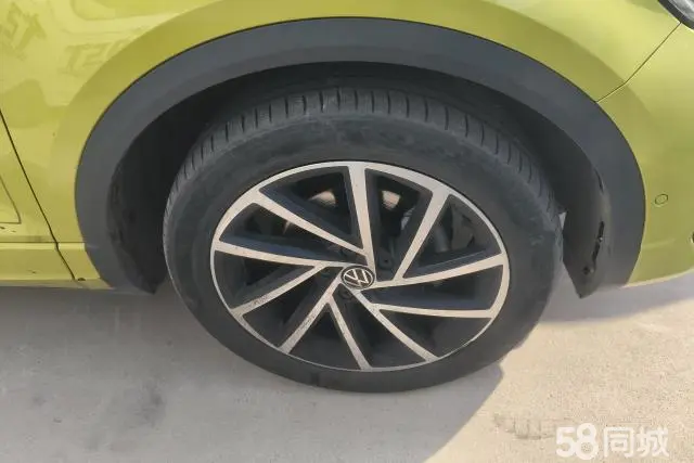 Volkswagen T-Roc 2023 #6 Volkswagen T-Roc 2023 car image #6