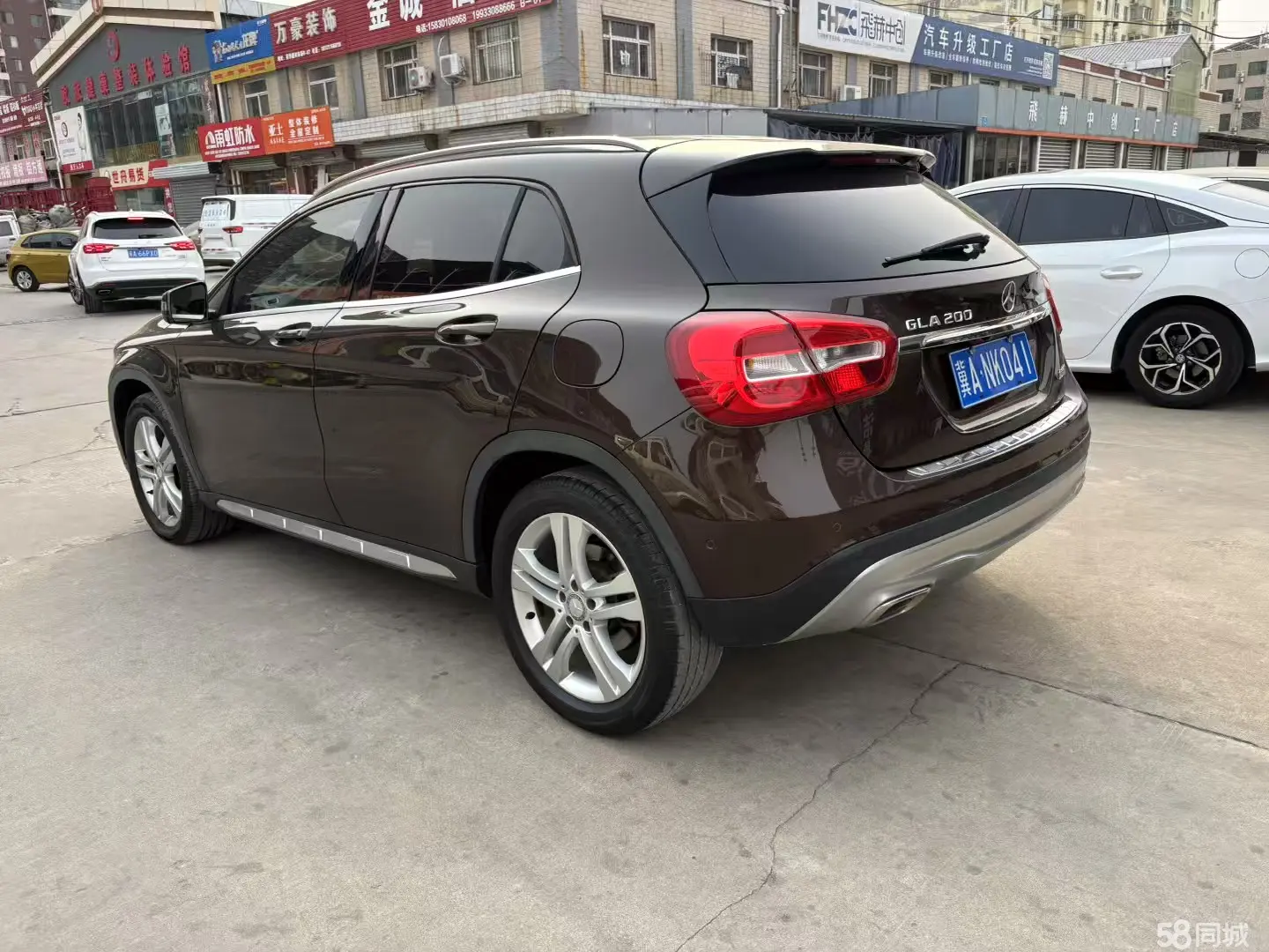 Mercedes-Benz GLA Class 2016 immagine di auto #6