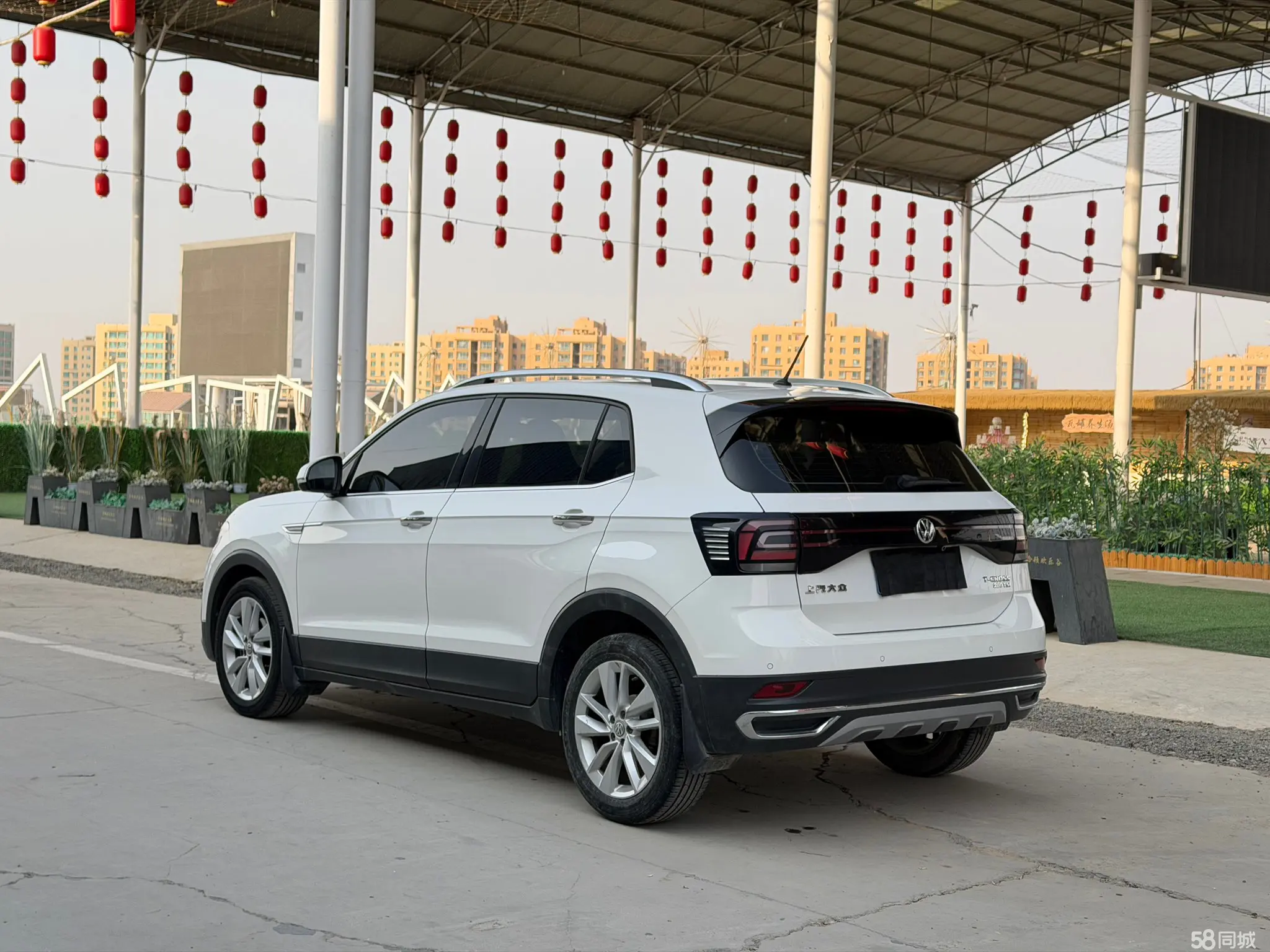 Volkswagen T-Cross 2020 #6 Volkswagen T-Cross 2020 car image #6