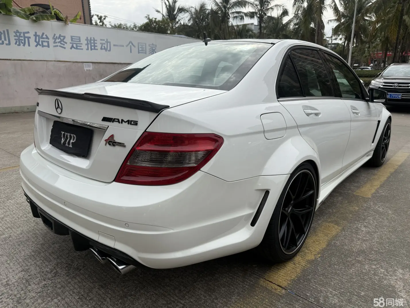 Mercedes-Benz C AMG 2011 car image #6
