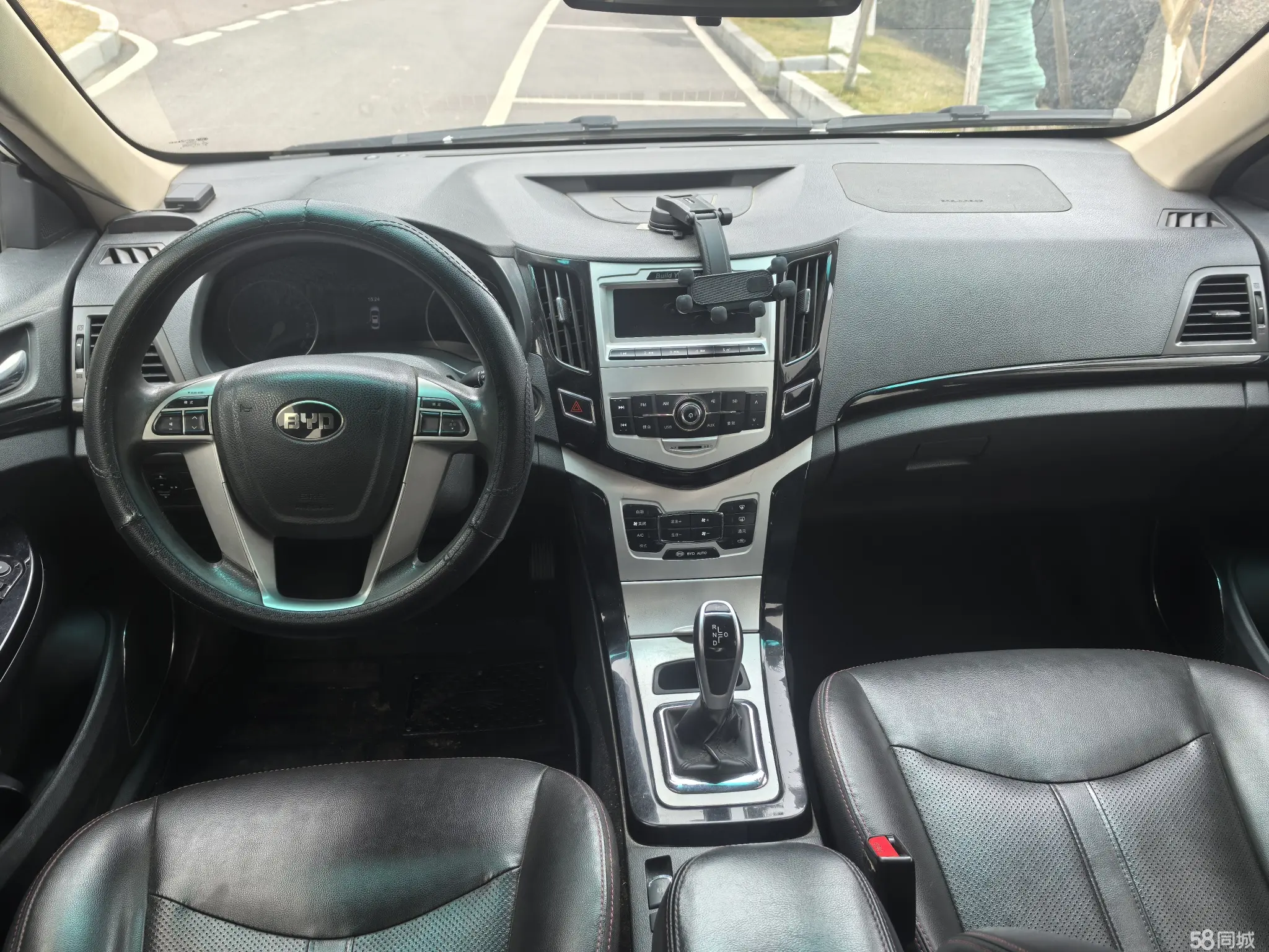 BYD e5 2018 #6 BYD e5 2018 car image #6