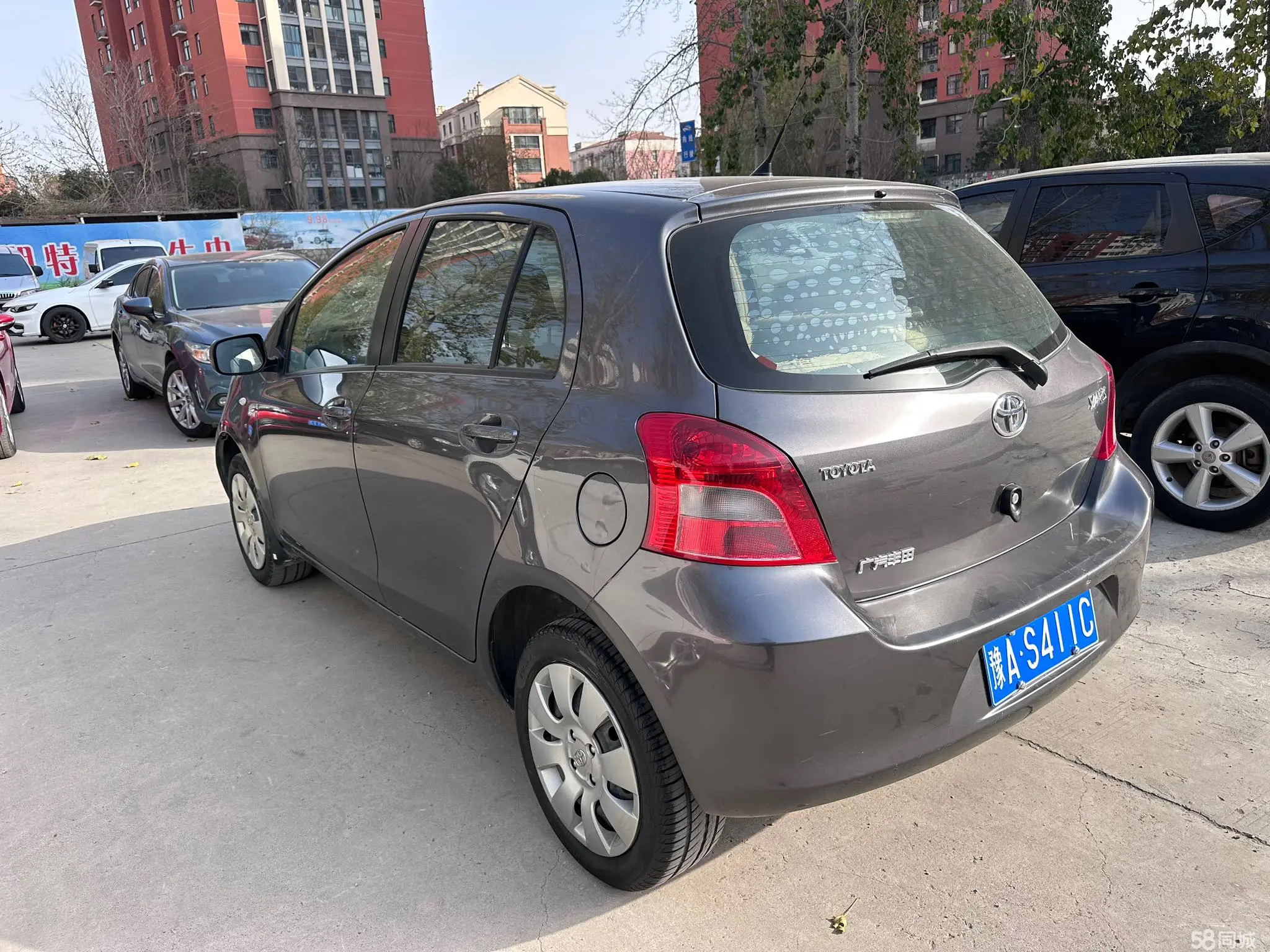 Toyota Yaris 2013 imagem de carro #6