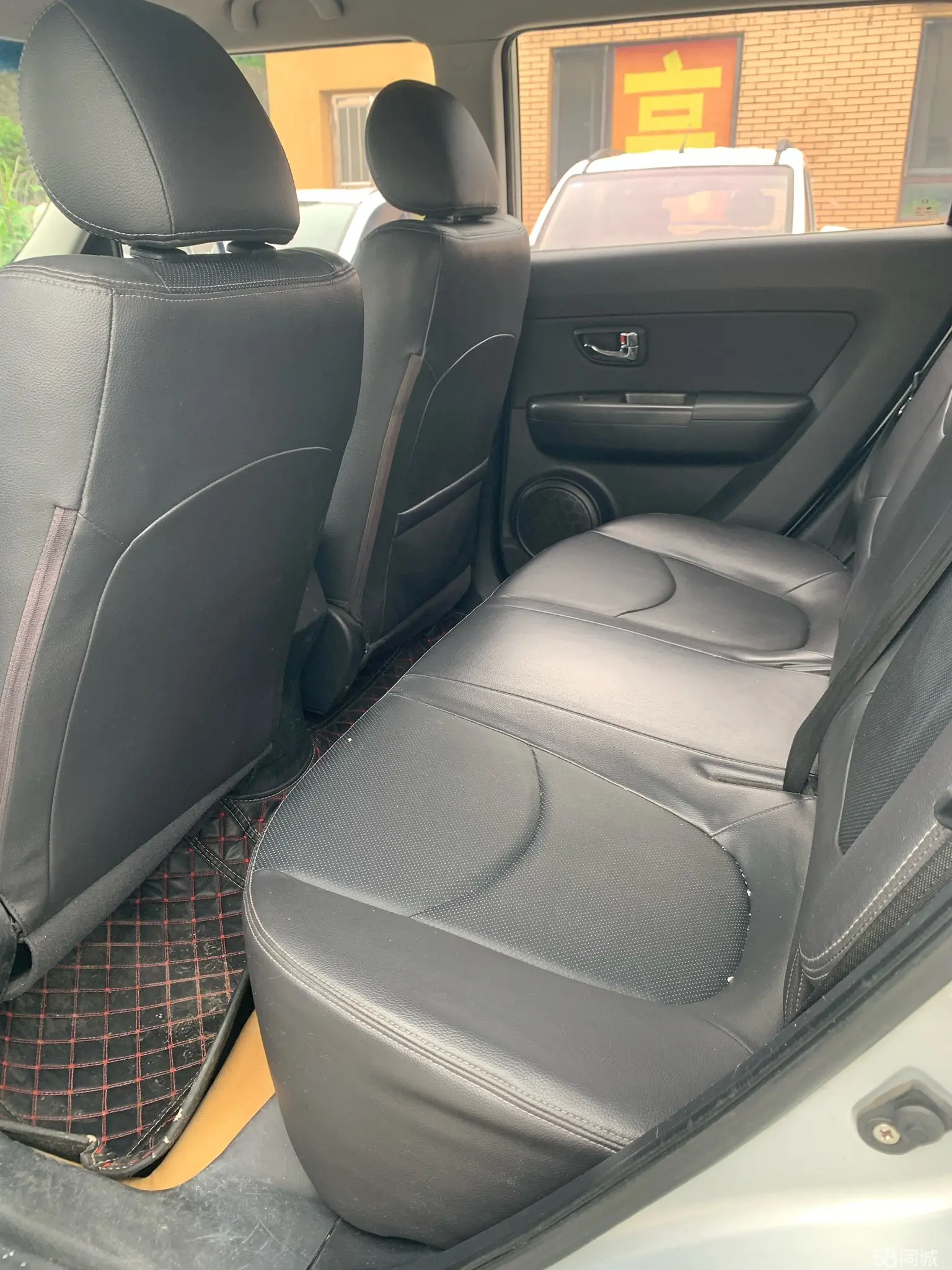 起亚 秀尔 2010 汽车图片 #6