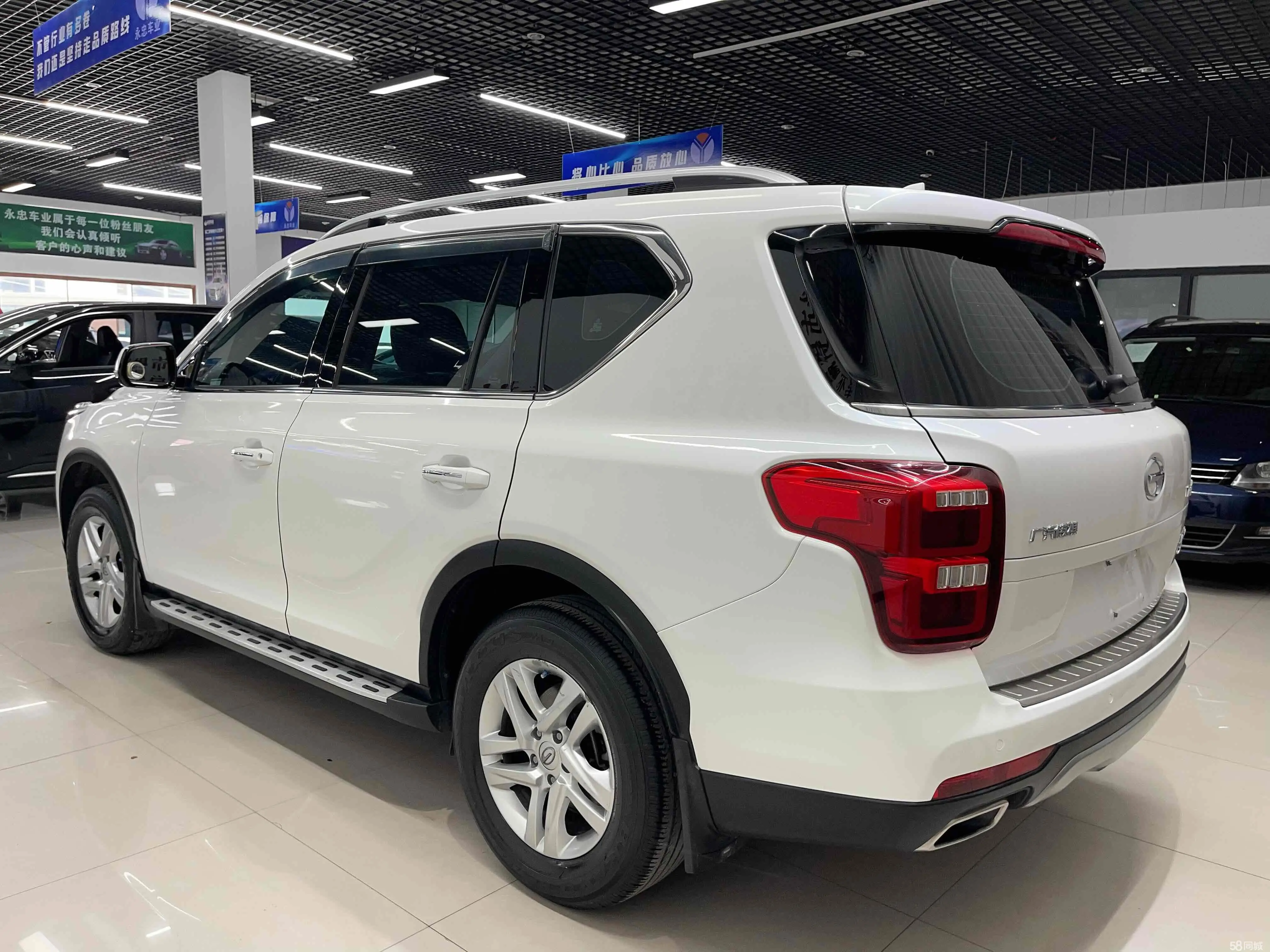 GAC Trumpchi GS7 2019 car image #6