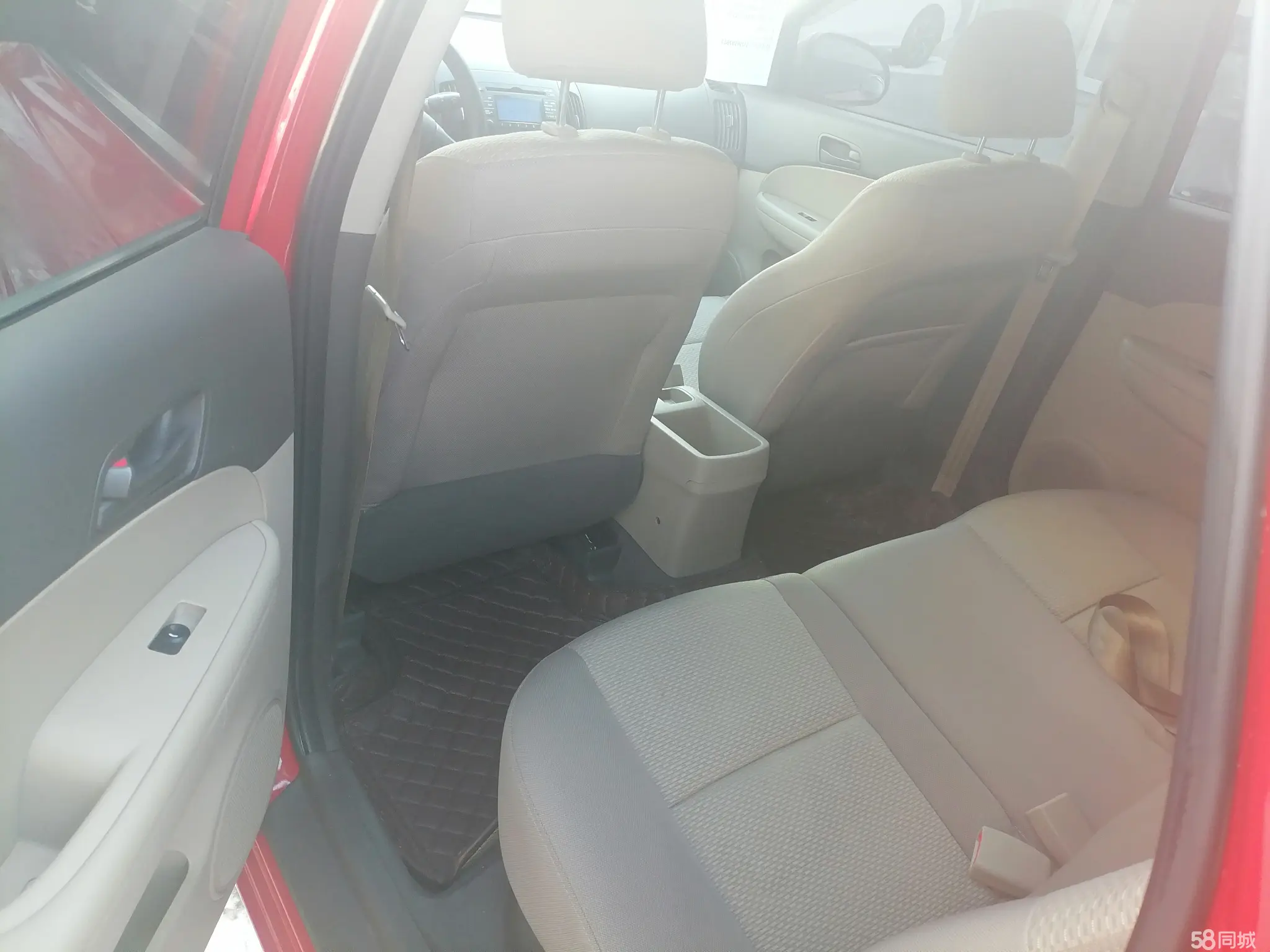 Hyundai i30 2011 car image #6