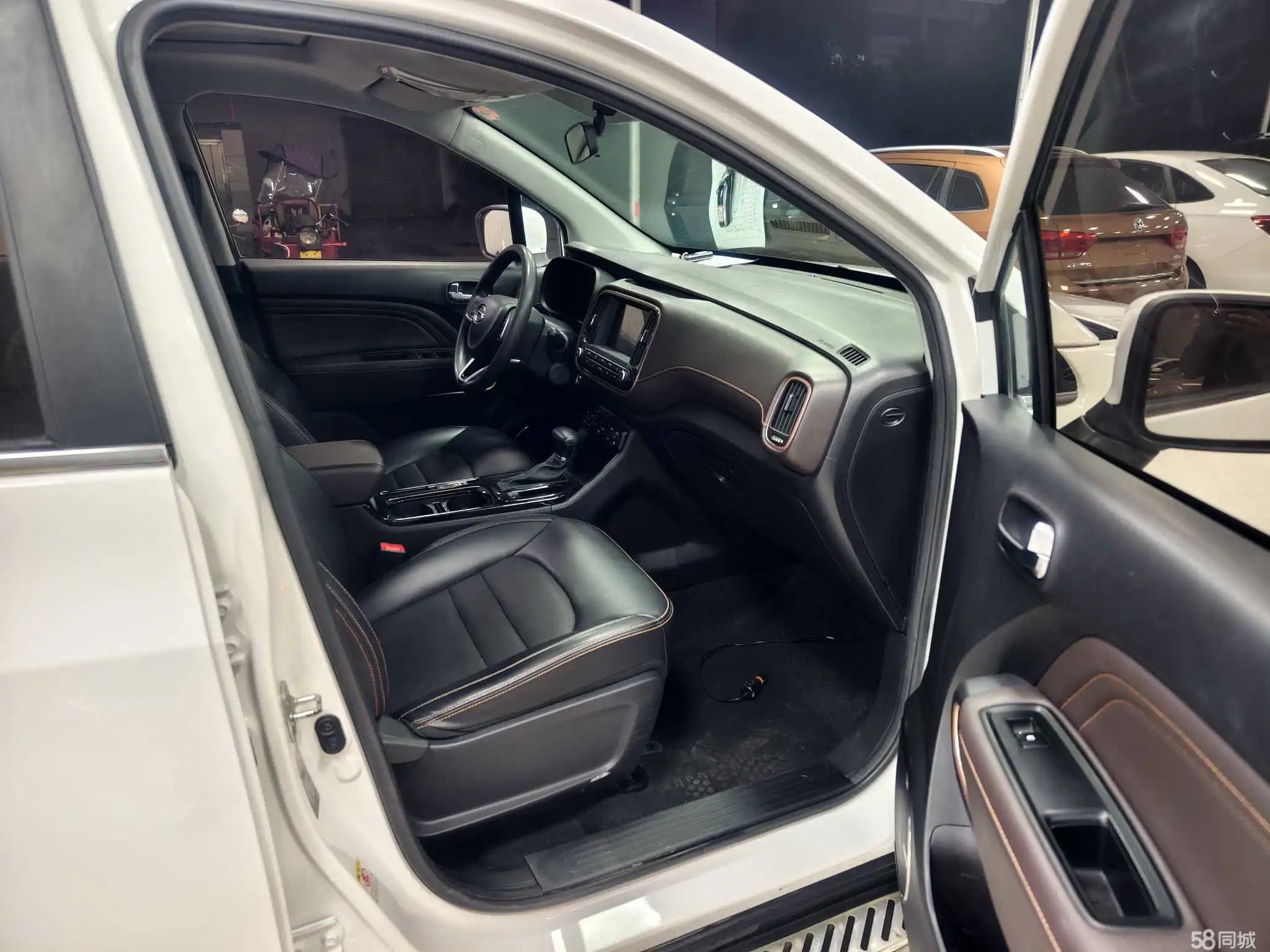 GAC Trumpchi GS3 2018 #6 GAC Trumpchi GS3 2018 car image #6
