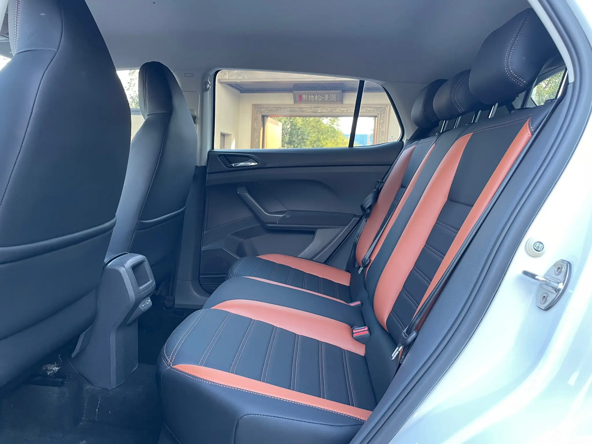 Volkswagen T-Cross 2021 #6 Volkswagen T-Cross 2021 car image #6