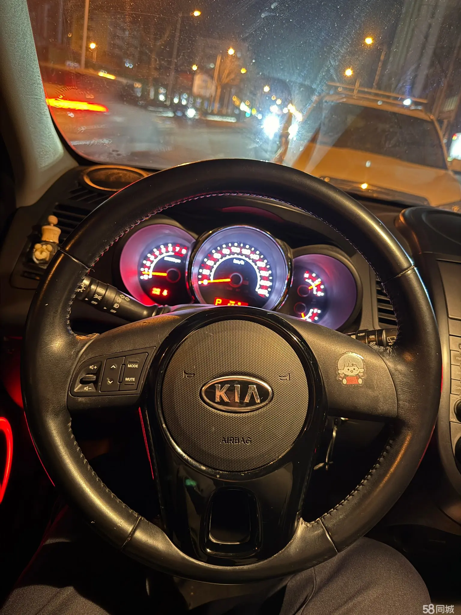 Kia Soul 2011 immagine di auto #6