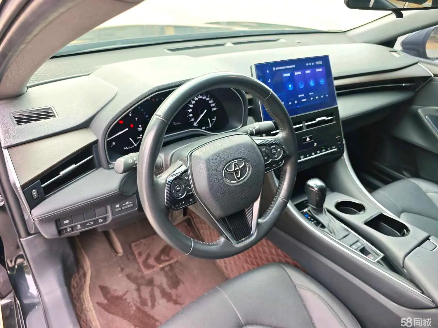Toyota Avalon 2022 car image #6