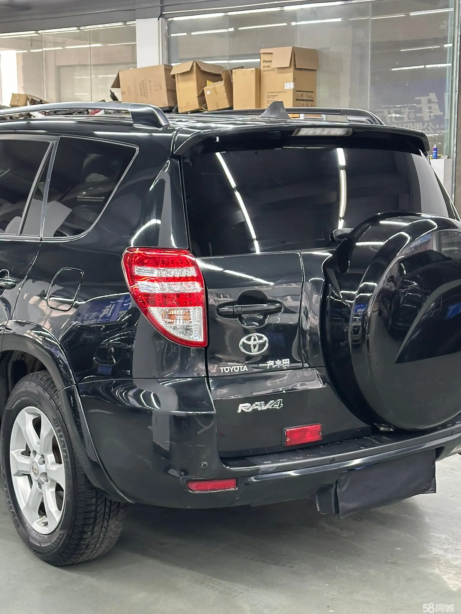 Toyota RAV4 2009 car image #6