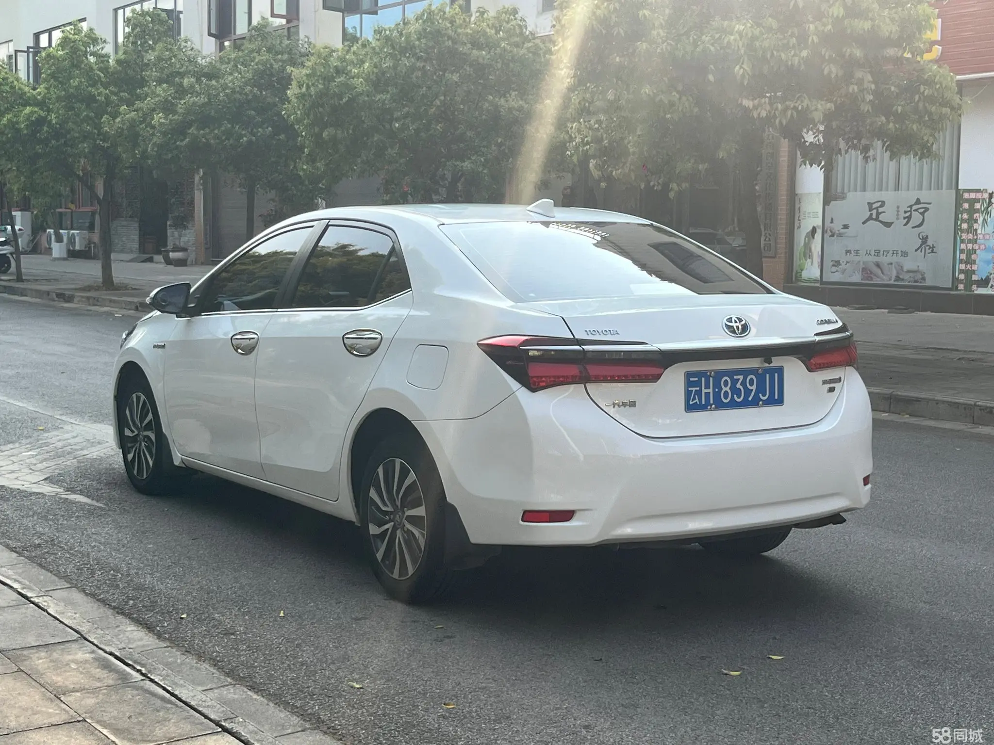 Toyota Corolla Hybird E+ 2019 car image #6