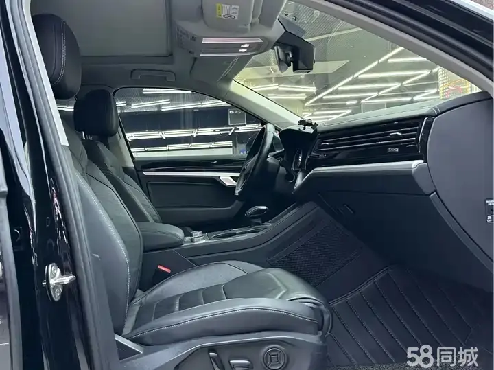 Volkswagen Touareg 2021 car image #6