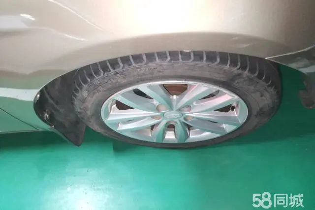 GEELY Emgrand Classic 2013 car image #6