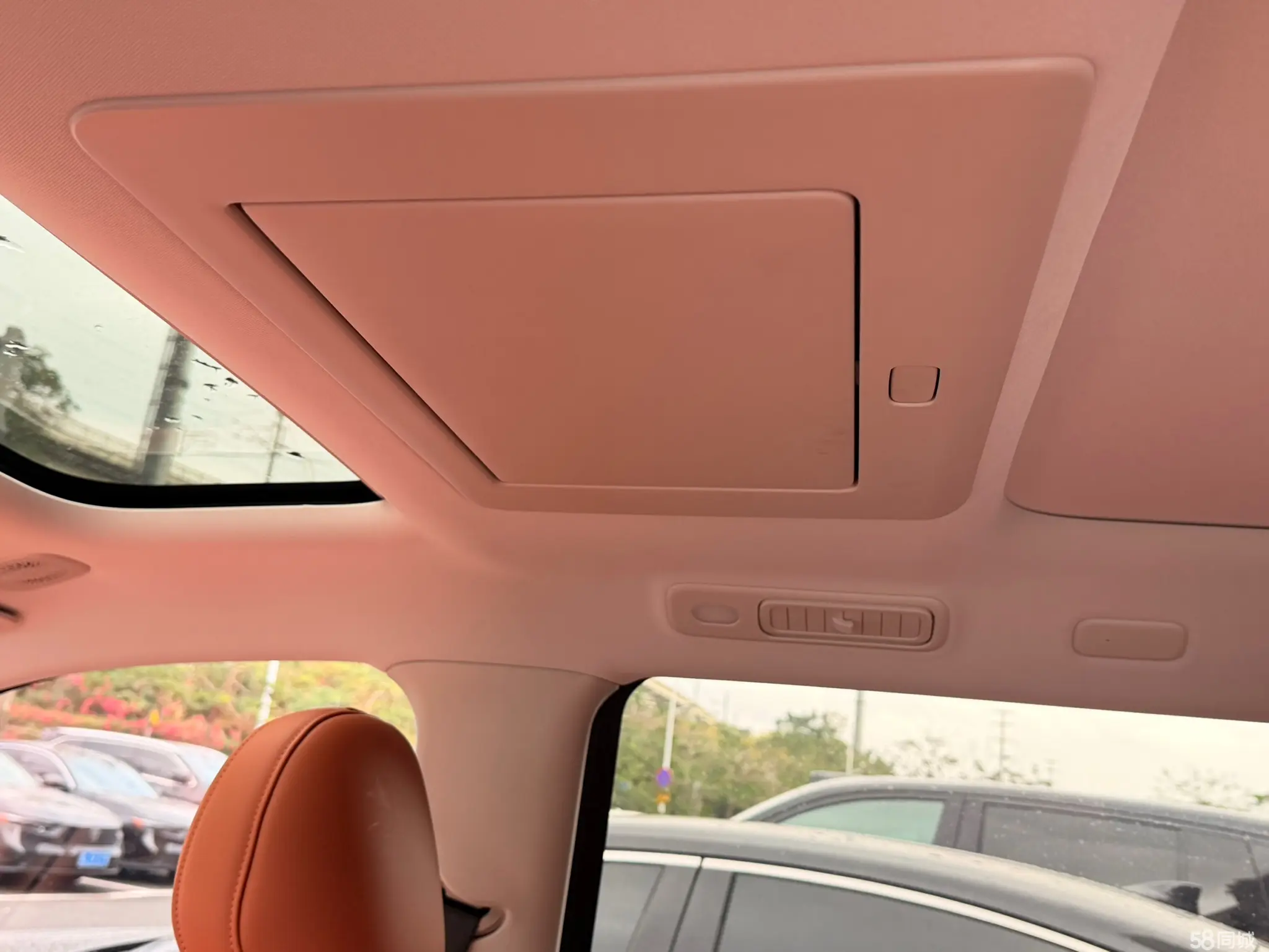 零跑汽车 零跑C16 2025 汽车图片 #6