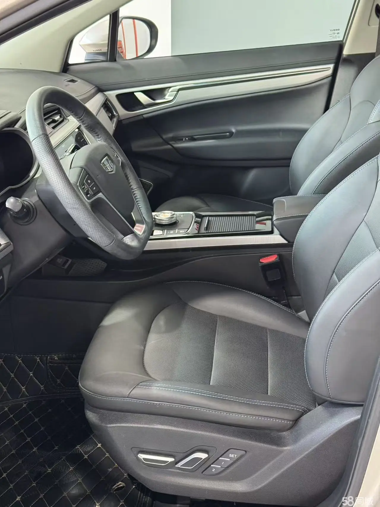 GEELY Emgrand GSe 2018 car image #6