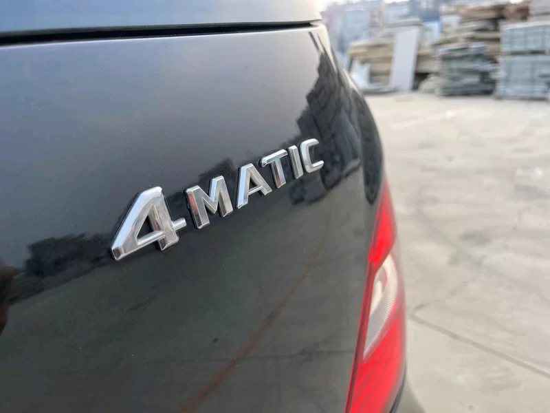 Mercedes-Benz R Class 2013 car image #6