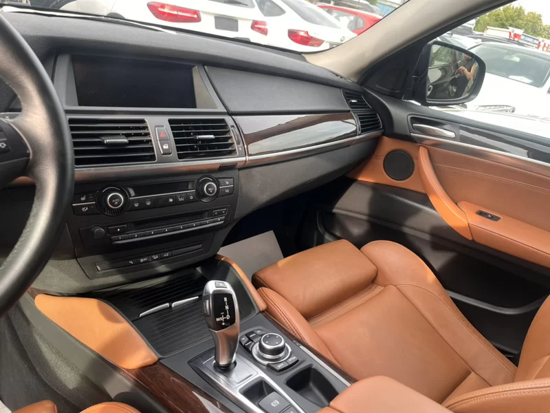 宝马 宝马X6 2012 汽车图片 #6