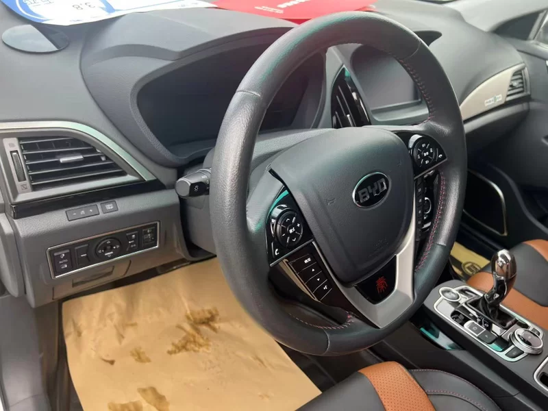 BYD Qin 2017 car image #6