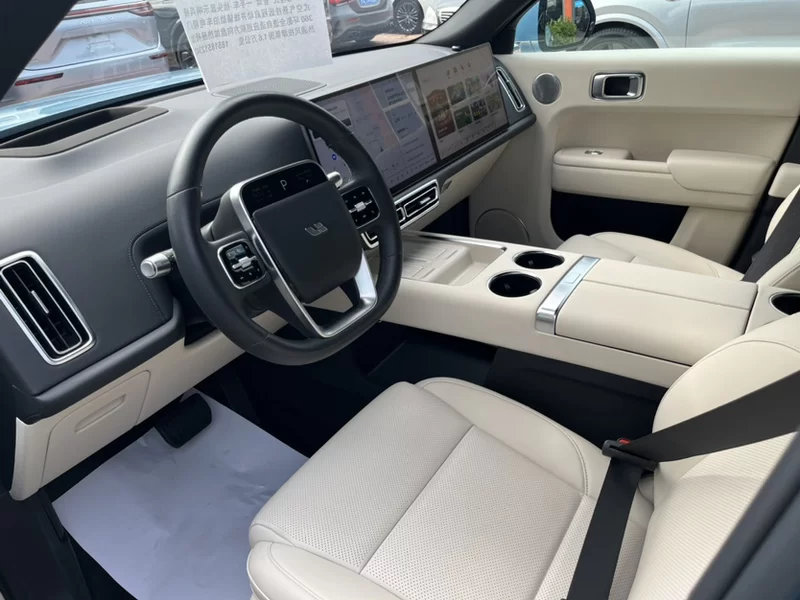 Li L8 2024 imagen de coche #6