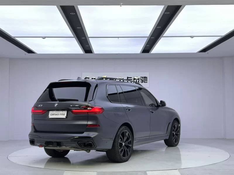 BMW X7 M60i 2022 #6 BMW X7 M60i 2022 car image #6