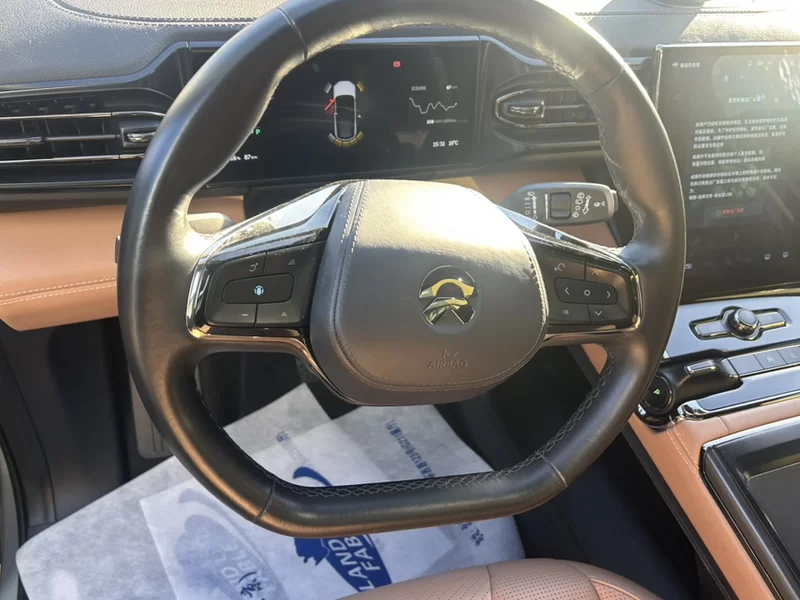 NIO 2023 car image #6
