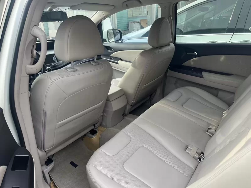 BYD e6 2016 #6 BYD e6 2016 car image #6