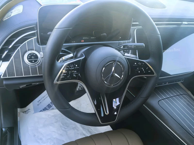 Mercedes-Benz E Class 2025 car image #6