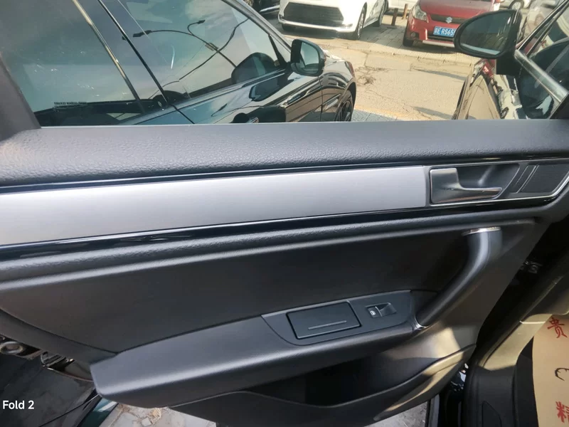 Volkswagen Touareg 2016 car image #6