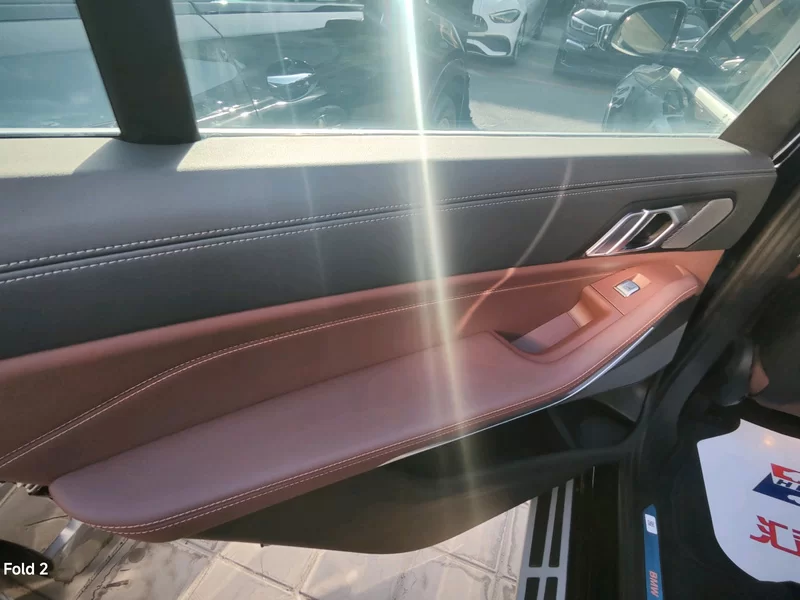 BMW X7 2023 صورة سيارة #6